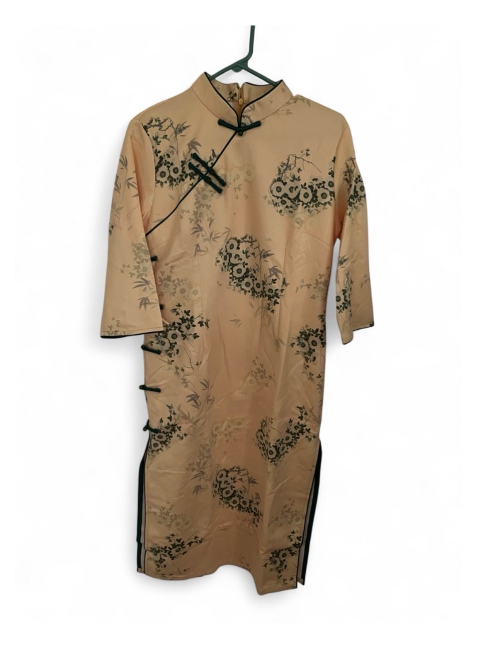 Classic Yellow Cheongsam Dress in Suede-like Fabric